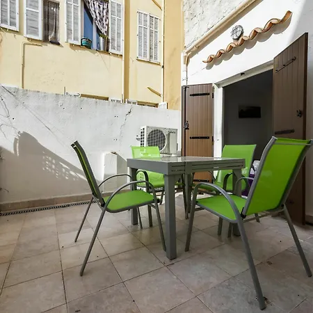 Apartment Les Halles Terrasse 1 Cannes